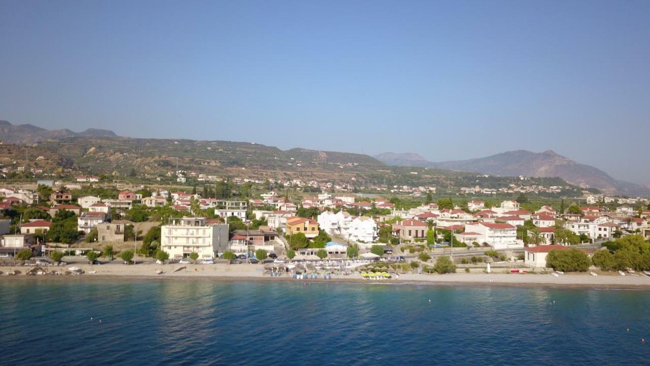 Sgs Luxury Apartments Xilókasztro Kültér fotó